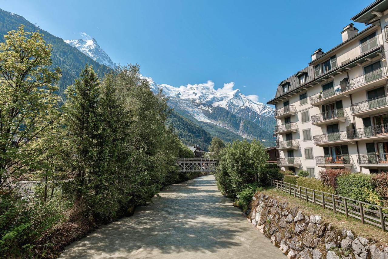 Apartment Cosmiques - Alpes Travel - Central Chamonix - Sleeps 4 Zewnętrze zdjęcie